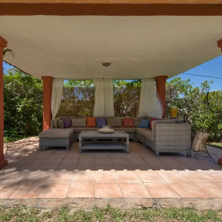 Adelfa By Interhome *