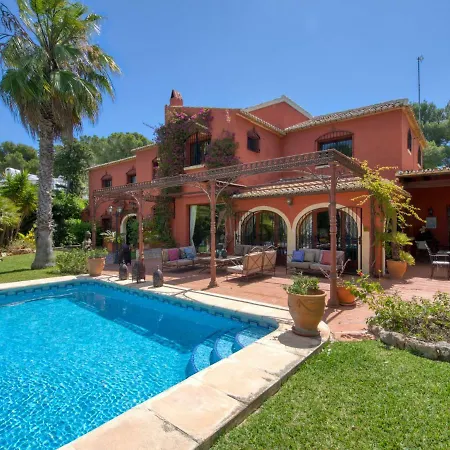 Vila Adelfa By Interhome *