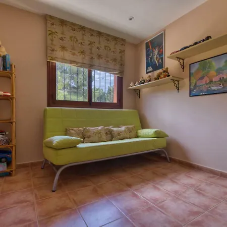 Adelfa By Interhome
