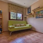 Adelfa By Interhome